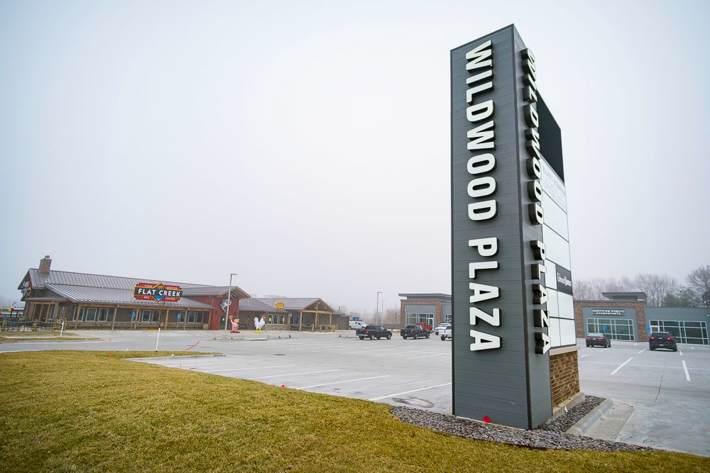 Other tenants signed on for Wildwood Plaza include Elliott, Robinson & Co. and Edward Jones.