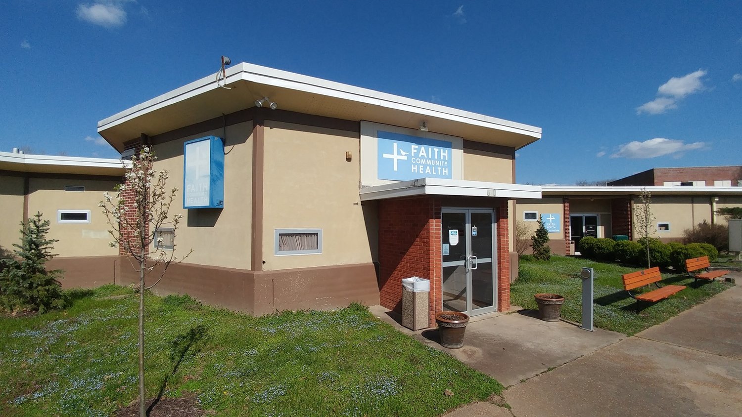 Faith Community Health Center provides income-based services.