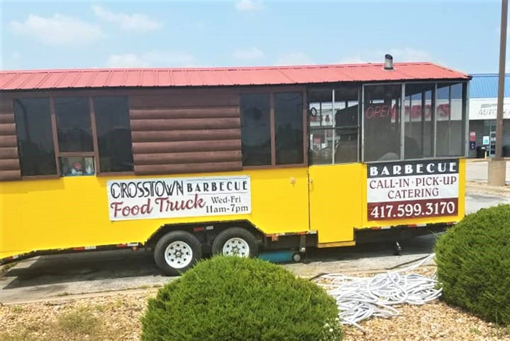 Crosstown Barbecue now operates a food truck in the parking lot of Pep Boys on East Battlefield Road.