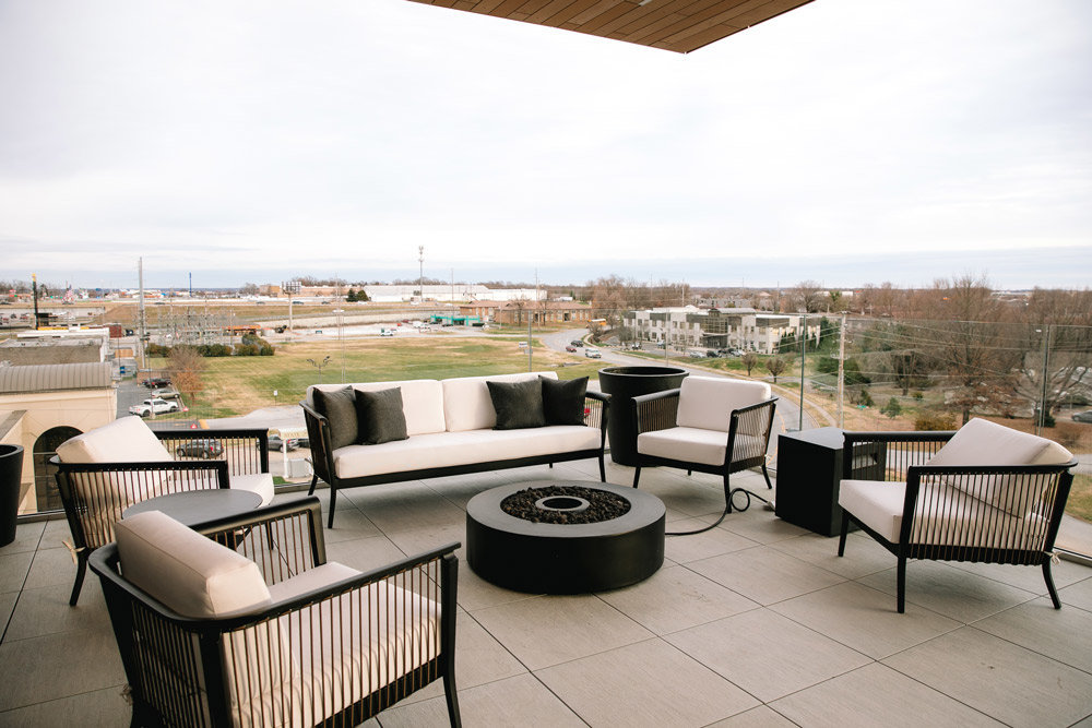 An open-air corner balcony beyond the top-floor boardroom pulls in views of southeast Springfield. The bank has moved in 70 employees to occupy the first, second and fourth floors, and office tenants are on the third. “We still have some runway,” says Magers.