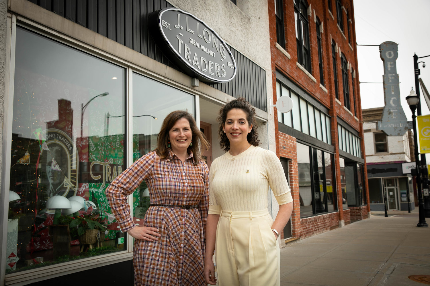 Sisters Kaleen Long, left, and Kelle Rathe are the owners of J.L. Long Traders LLC.
